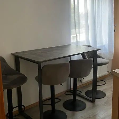 Ob Apartment *